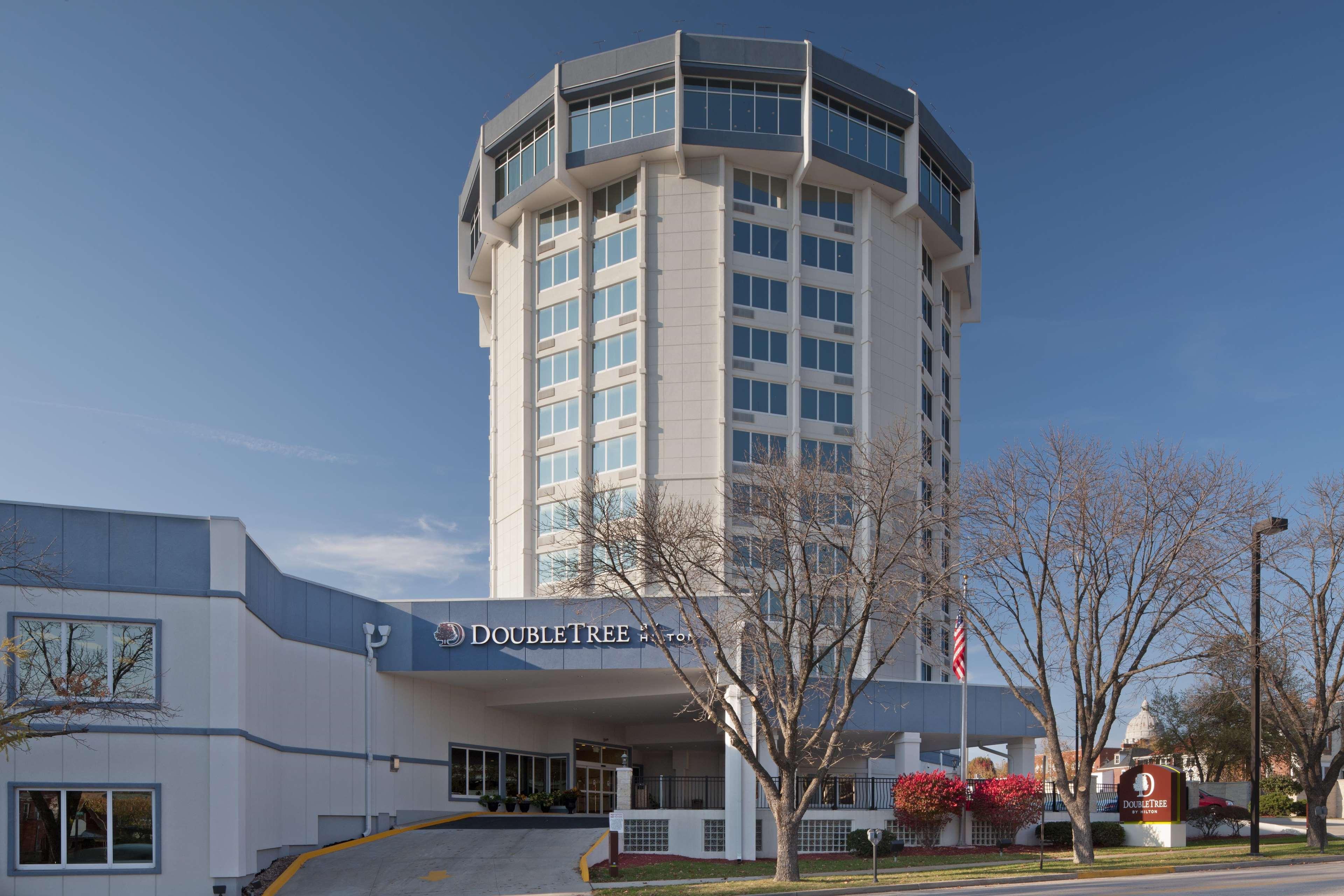 Doubletree By Hilton Jefferson City Ngoại thất bức ảnh
